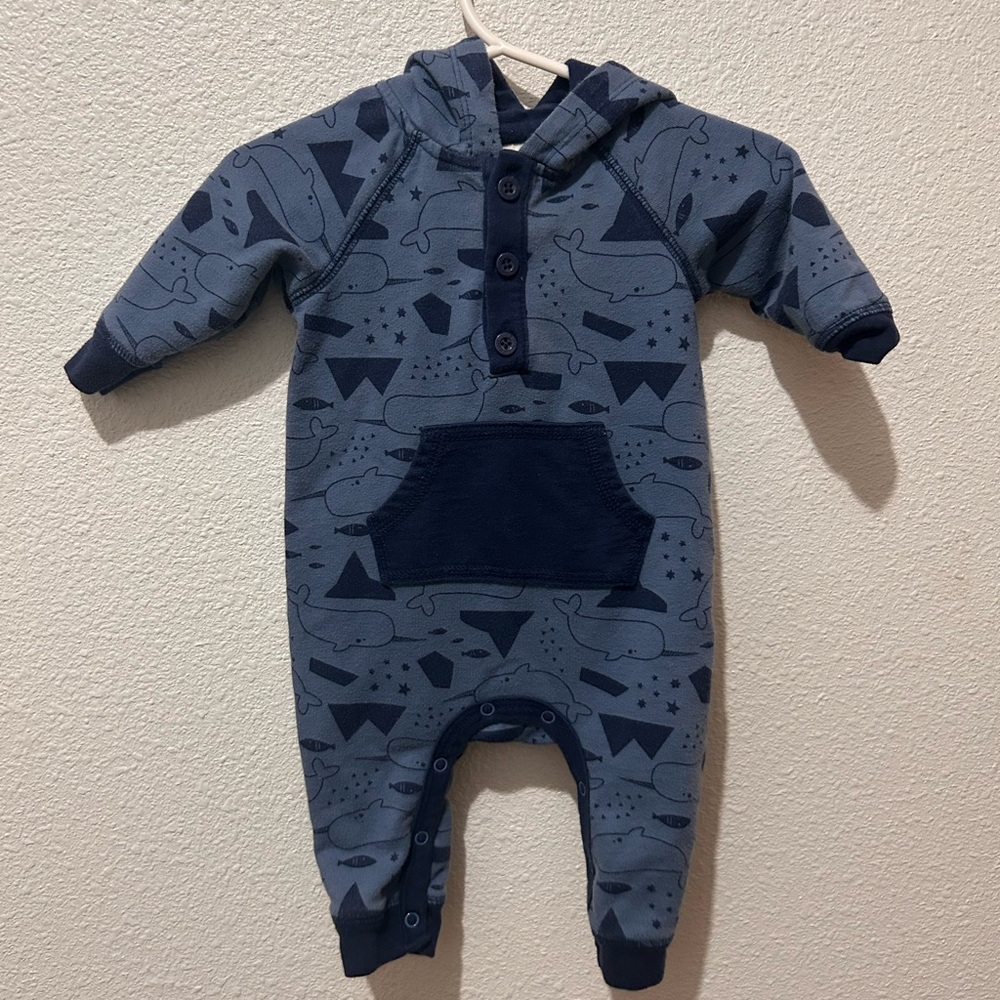 Baby Hoodie One-Piece Whale Outfit